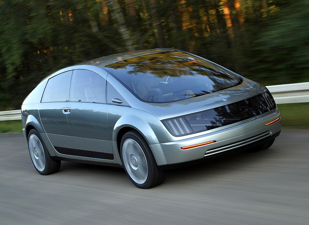 GM Hy-Wire 2002 001.jpg
